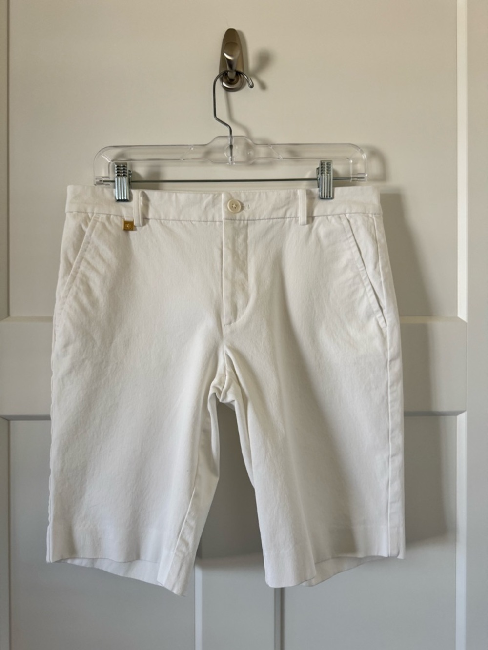 Lauren Ralph Lauren White Bermuda Shorts Golf Size 6
